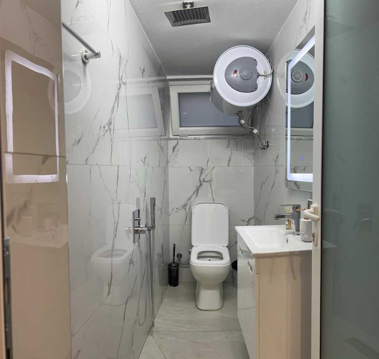 Aloha House Hotel Shkodra Kültér fotó