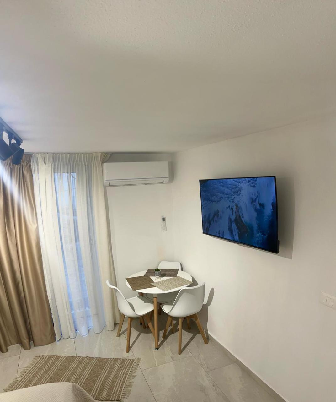 Aloha House Hotel Shkodra Kültér fotó